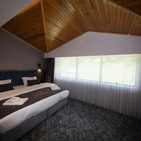 Mayben Uzungöl Otel Caykara
