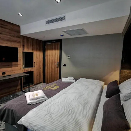 Otel Mayben Uzungöl Caykara